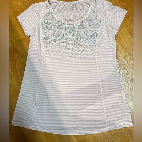 NWOT - Lululemon Run: Wild Short Sleeve Tech (US 8) - Picture 5 of 9